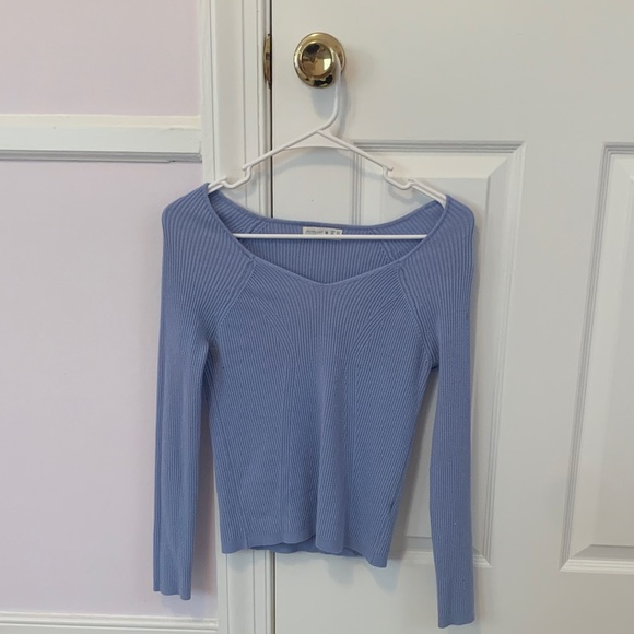 Light Blue Ribbed Top - Picture 4 of 4